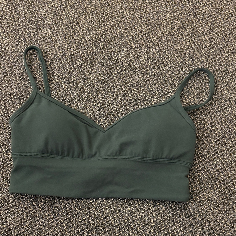 Lululemon tank/sports bra
